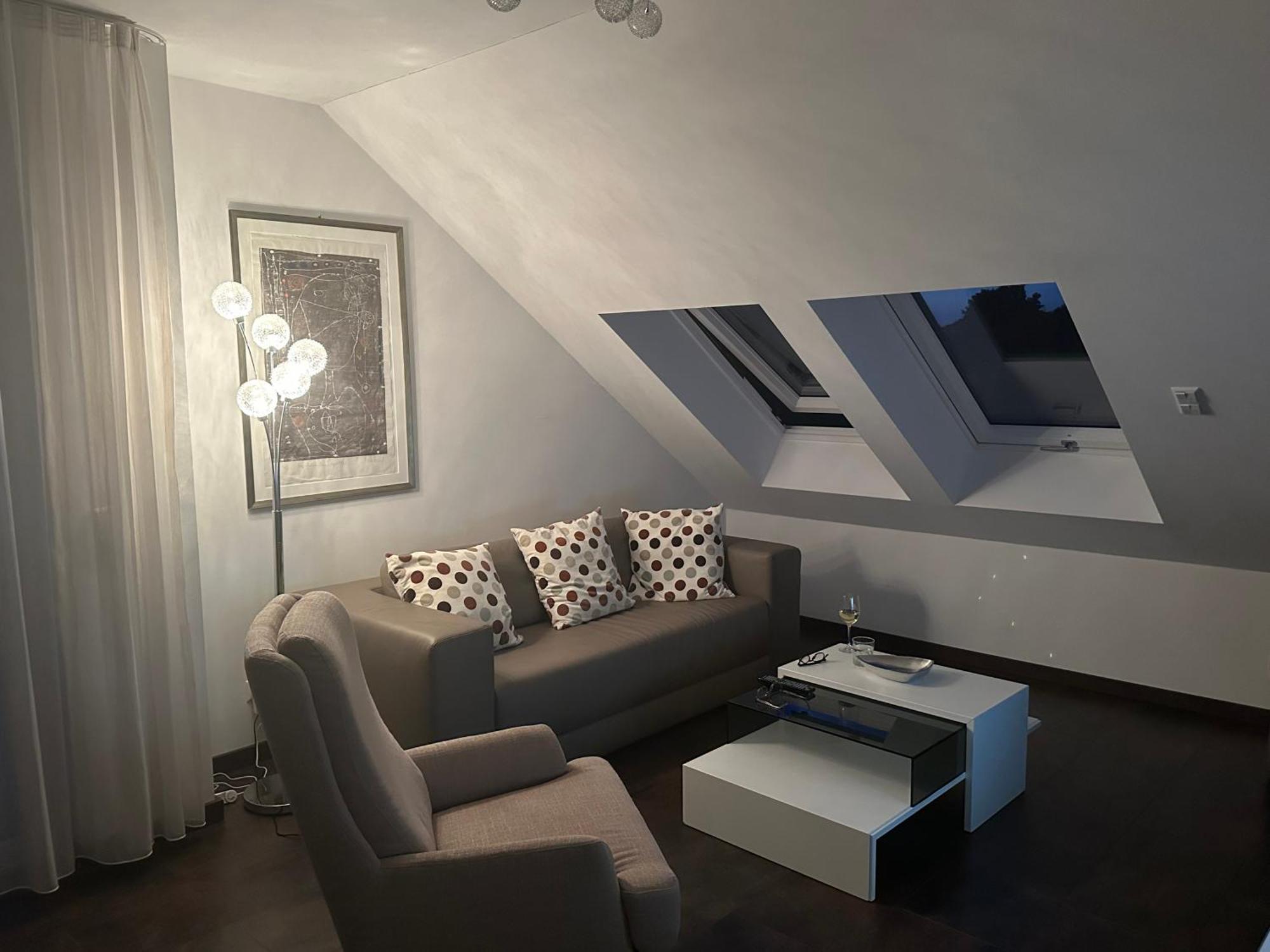 2-Zimmer-Ferienwohnung Mit Hotelservice Und 2 Balkons - Golf, Bike Und Wellness Im Markgraeflerland 巴特贝林根 外观 照片